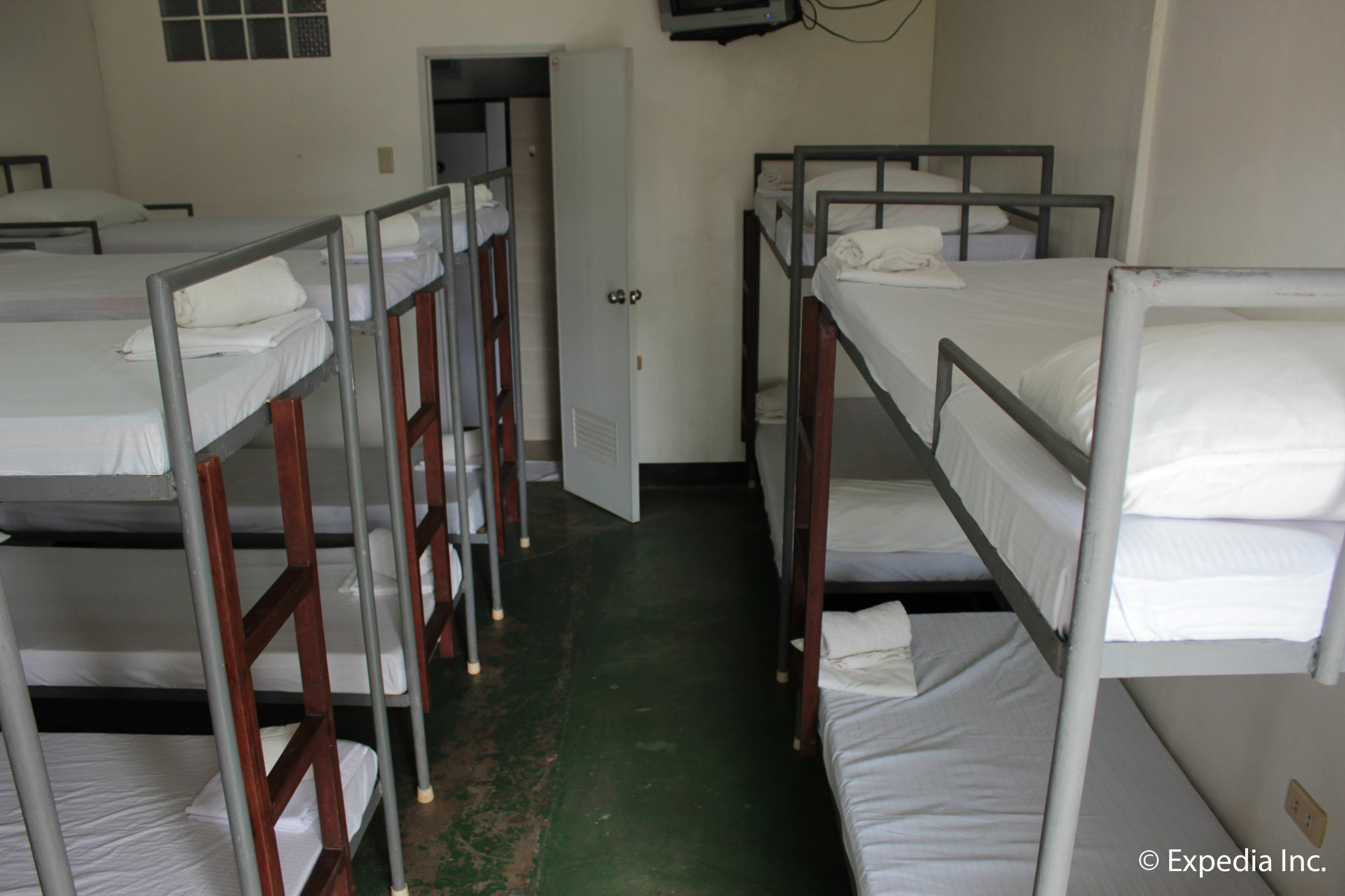 Reddoorz Plus Near Vigan Convention Center Dış mekan fotoğraf