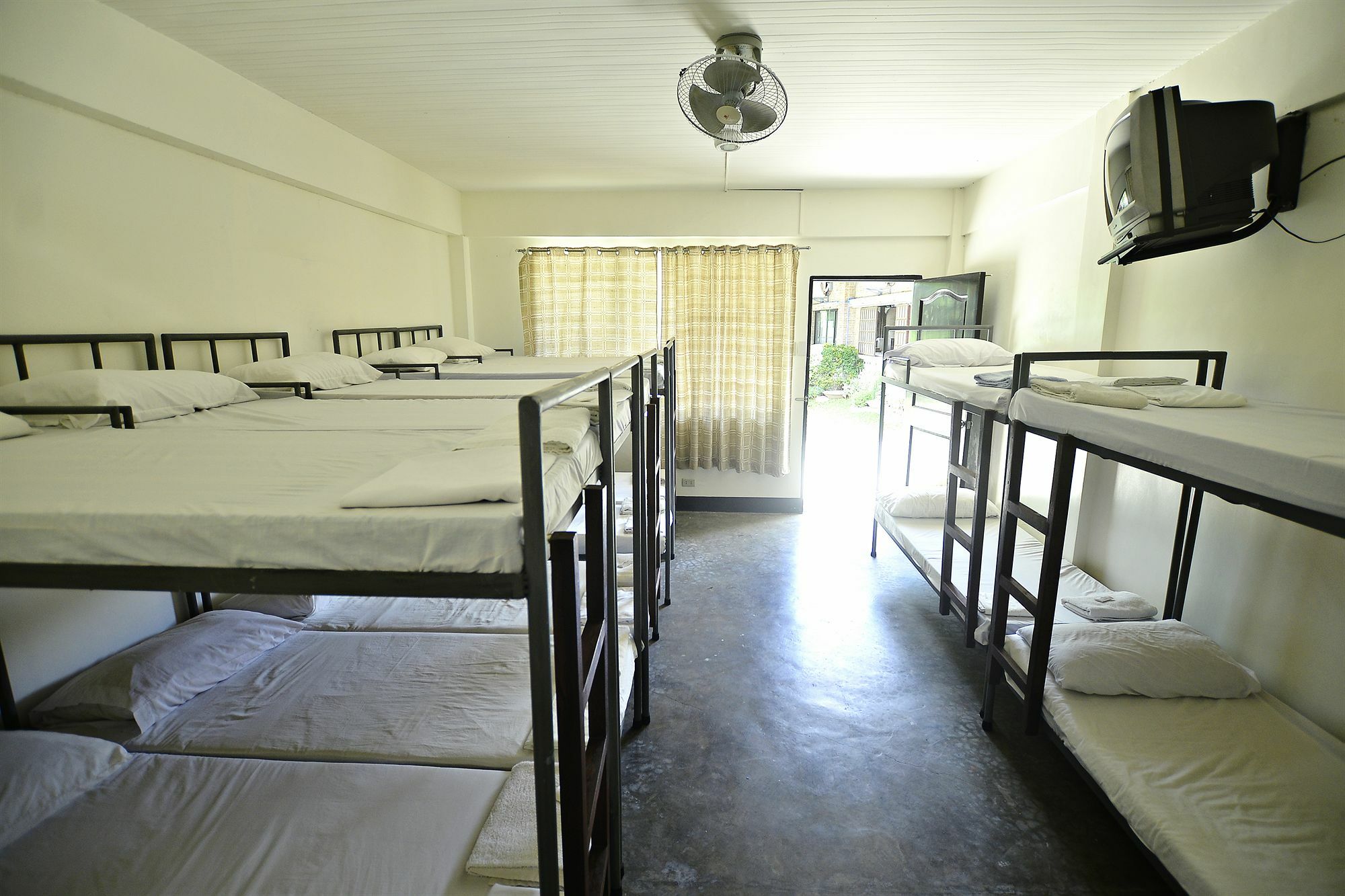 Reddoorz Plus Near Vigan Convention Center Dış mekan fotoğraf