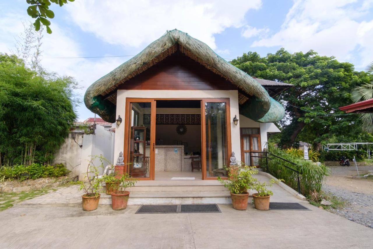 Reddoorz Plus Near Vigan Convention Center Dış mekan fotoğraf
