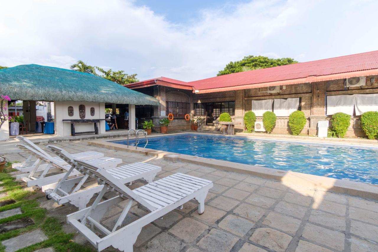 Reddoorz Plus Near Vigan Convention Center Dış mekan fotoğraf