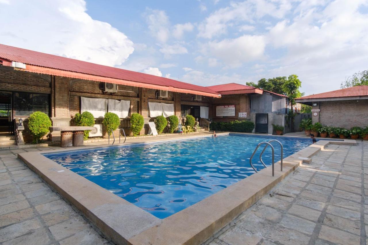 Reddoorz Plus Near Vigan Convention Center Dış mekan fotoğraf