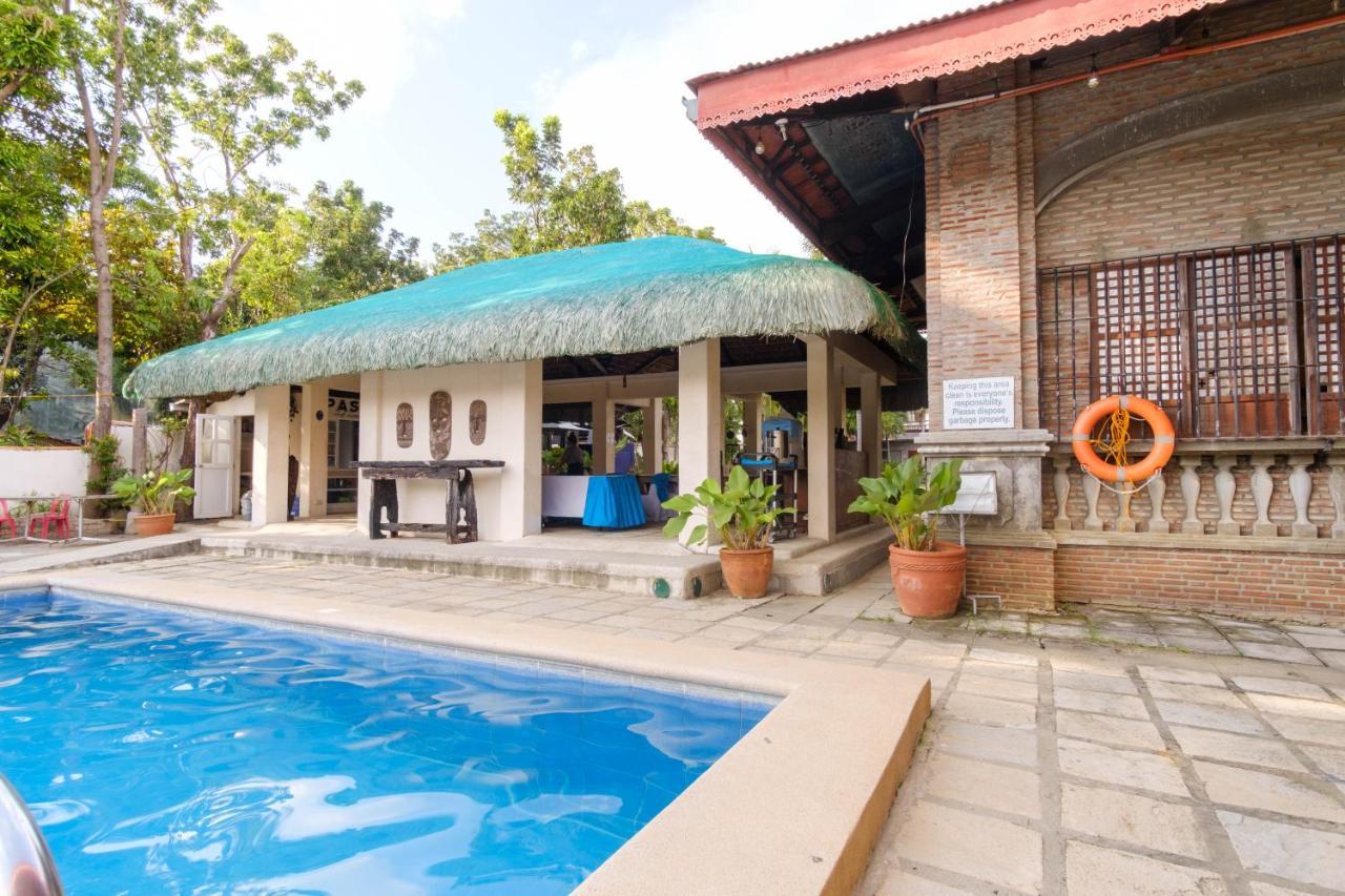 Reddoorz Plus Near Vigan Convention Center Dış mekan fotoğraf